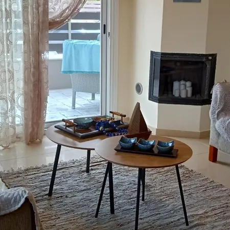 Apartament Armira House