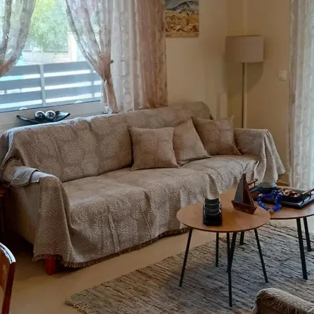 Armira House ネア・ムダニア