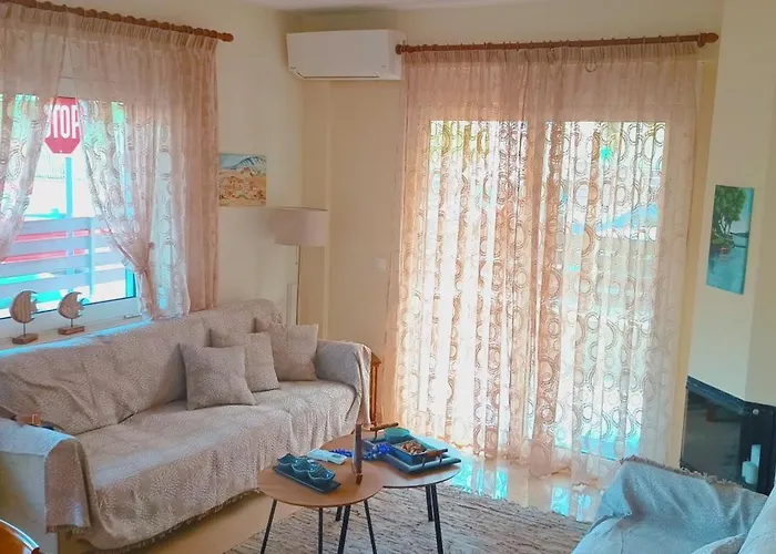 Armira House 公寓 *