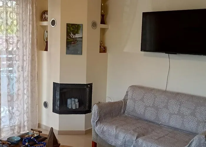Armira House