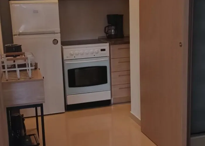 Armira House 尼亚·蒙达尼亚